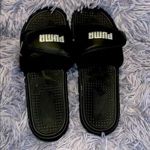 PUMA black slides
